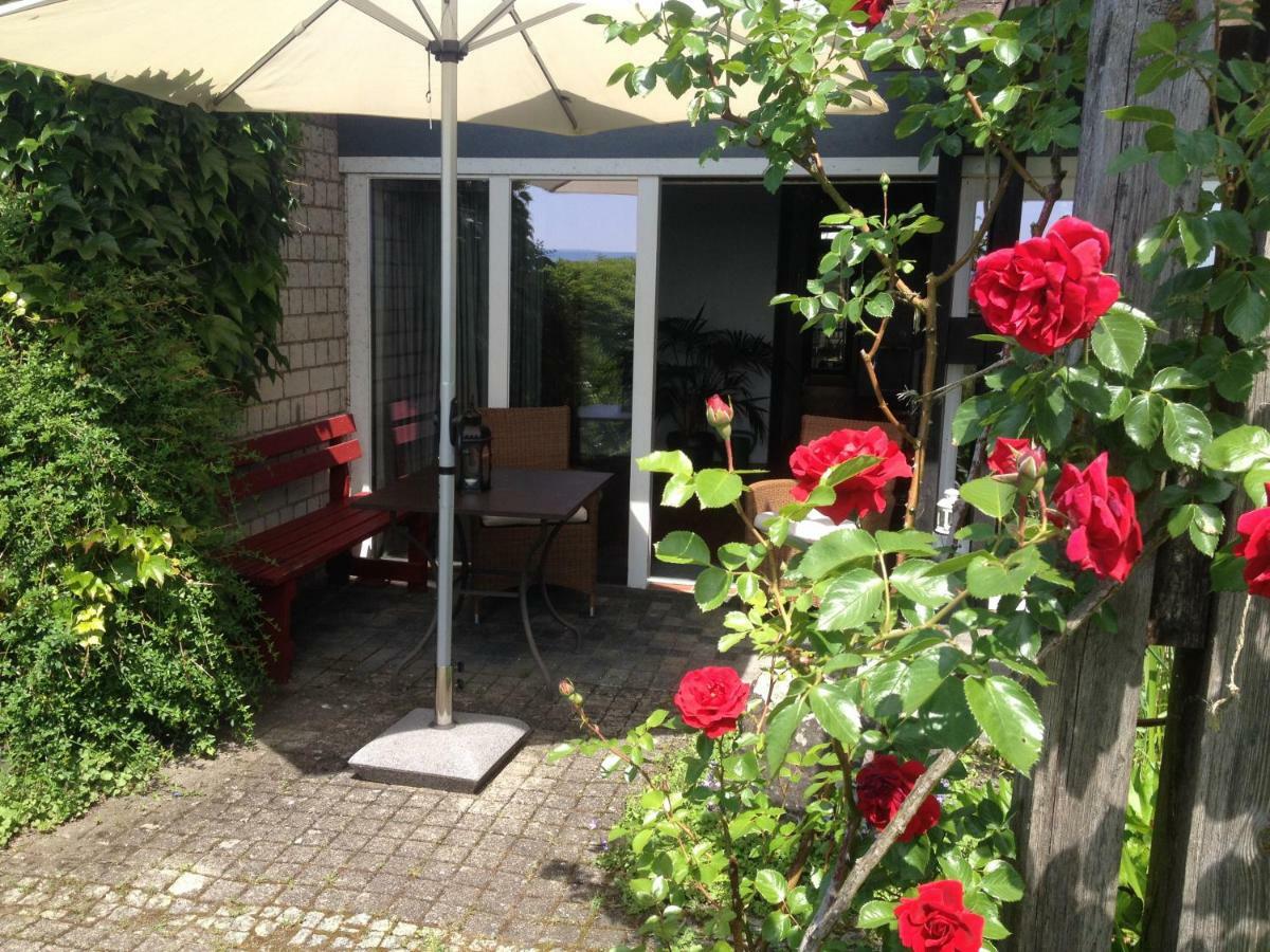 Ferienhaus am Litzelberg Radolfzell am Bodensee Exterior foto